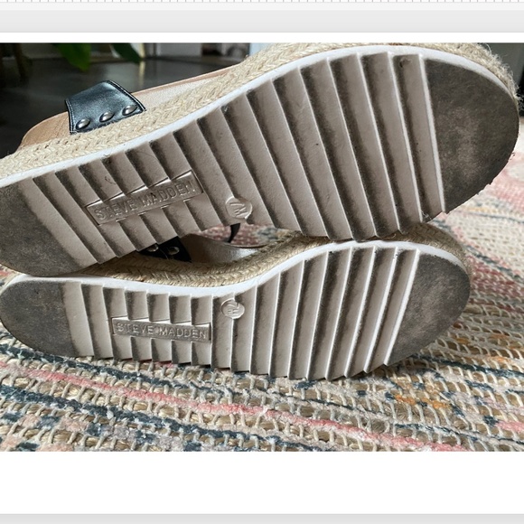 Steve Madden sandals - Picture 6 of 6